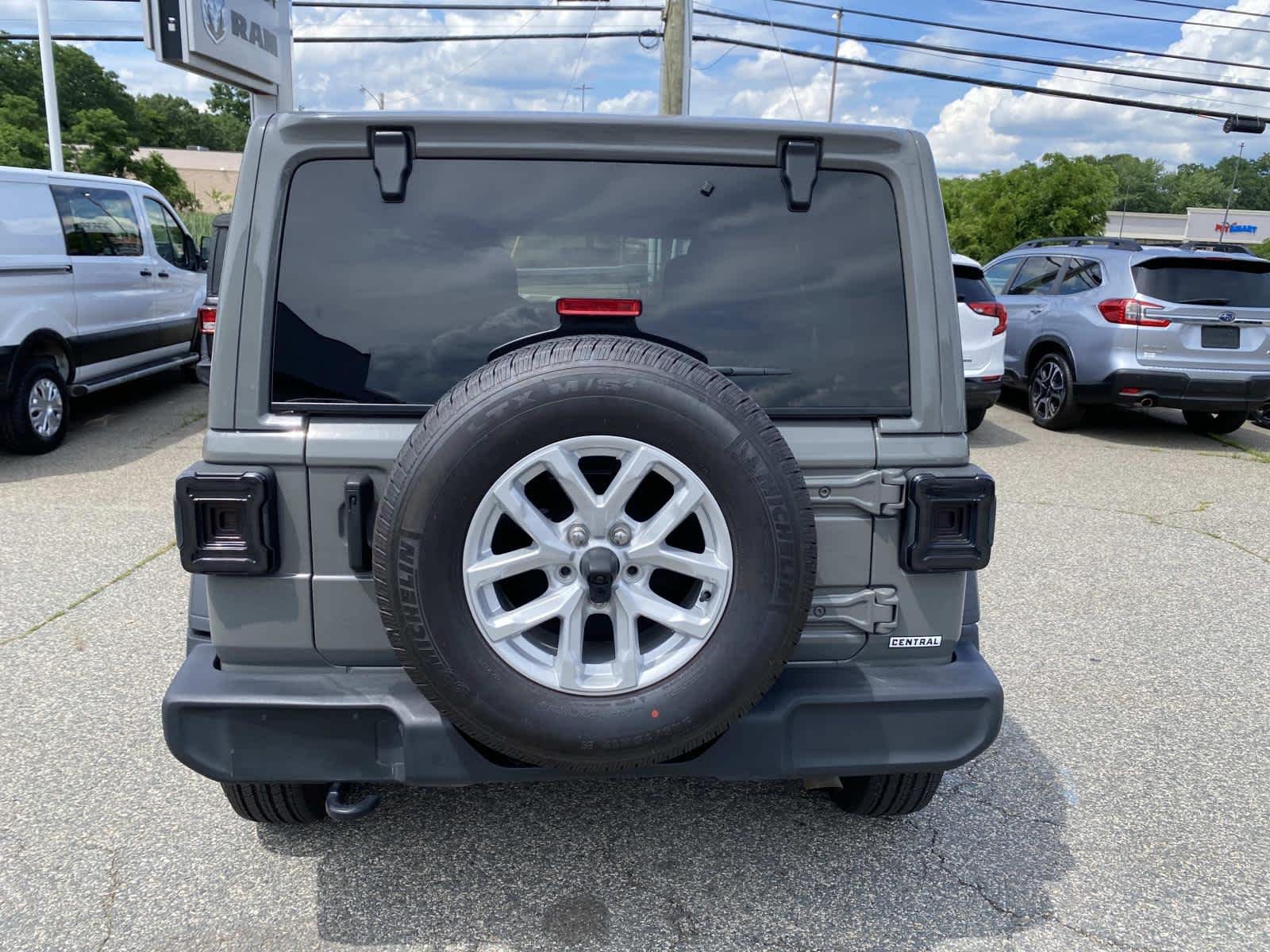 Certified Used 2023 Sting-Gray Clearcoat Jeep Sport S image 4