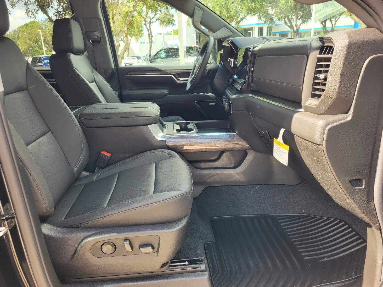 2026 Chevrolet Silverado 2500 HD LTZ - Photo 15