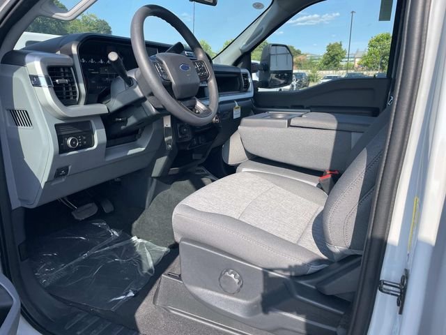 New 2026 Avalanche Ford F-250® XL image 8