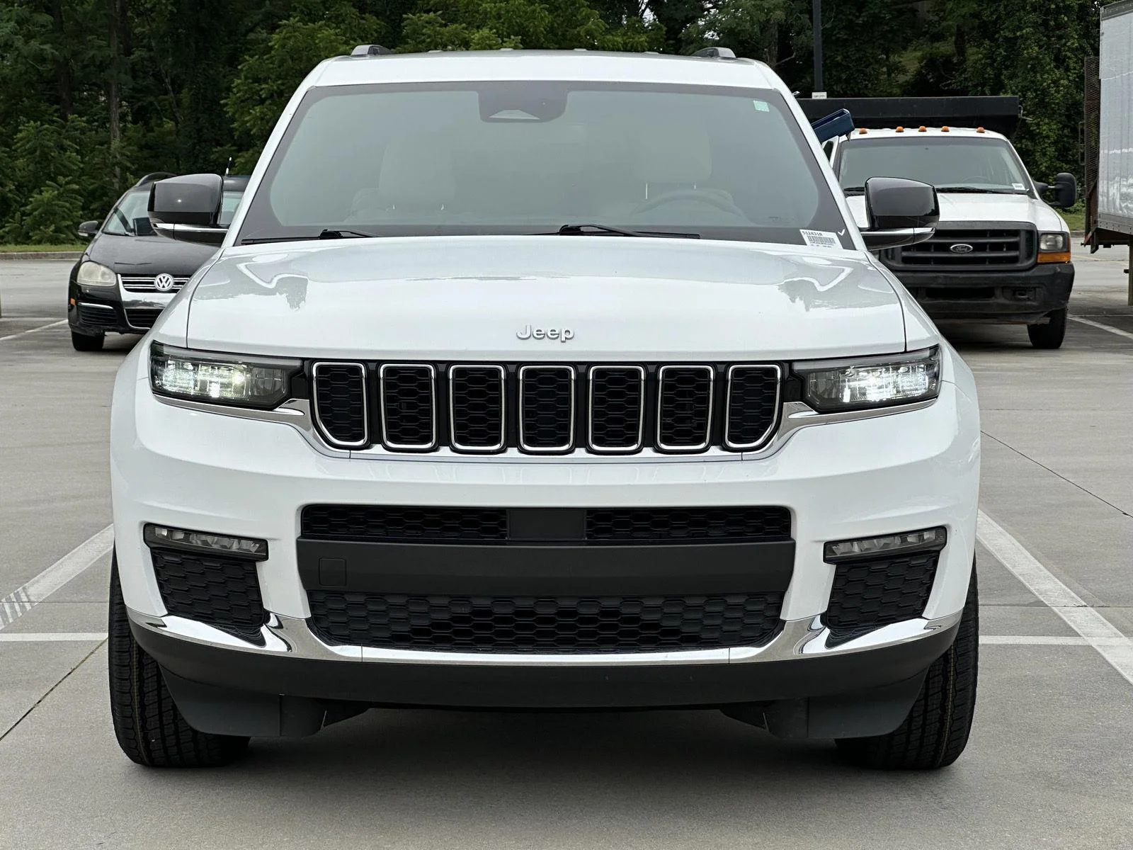 Used 2024 Bright White Clearcoat Jeep Limited image 2