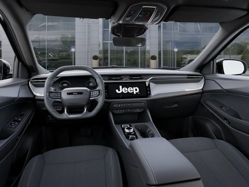 New 2026 Diamond Black Crystal Pearl-Coat Exterior Paint Jeep Laredo image 14