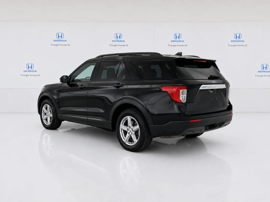 Used 2019  Ford XLT image 4