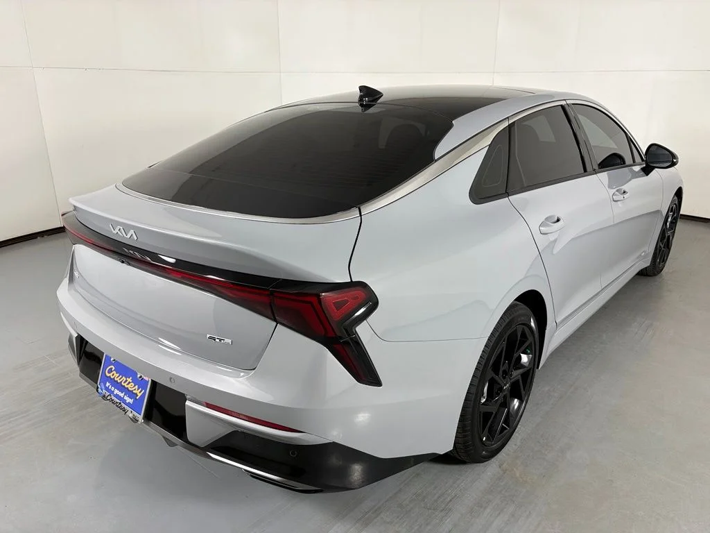 New 2026 Wolf Gray Kia GT-Line FWD image 8