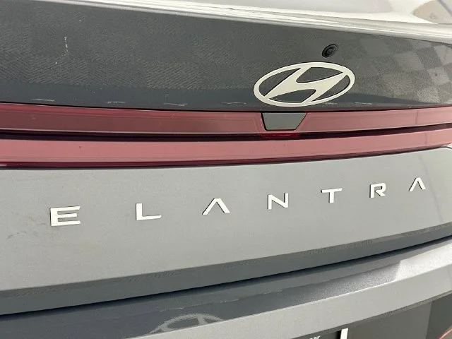 New 2026 Gray Hyundai SE image 23