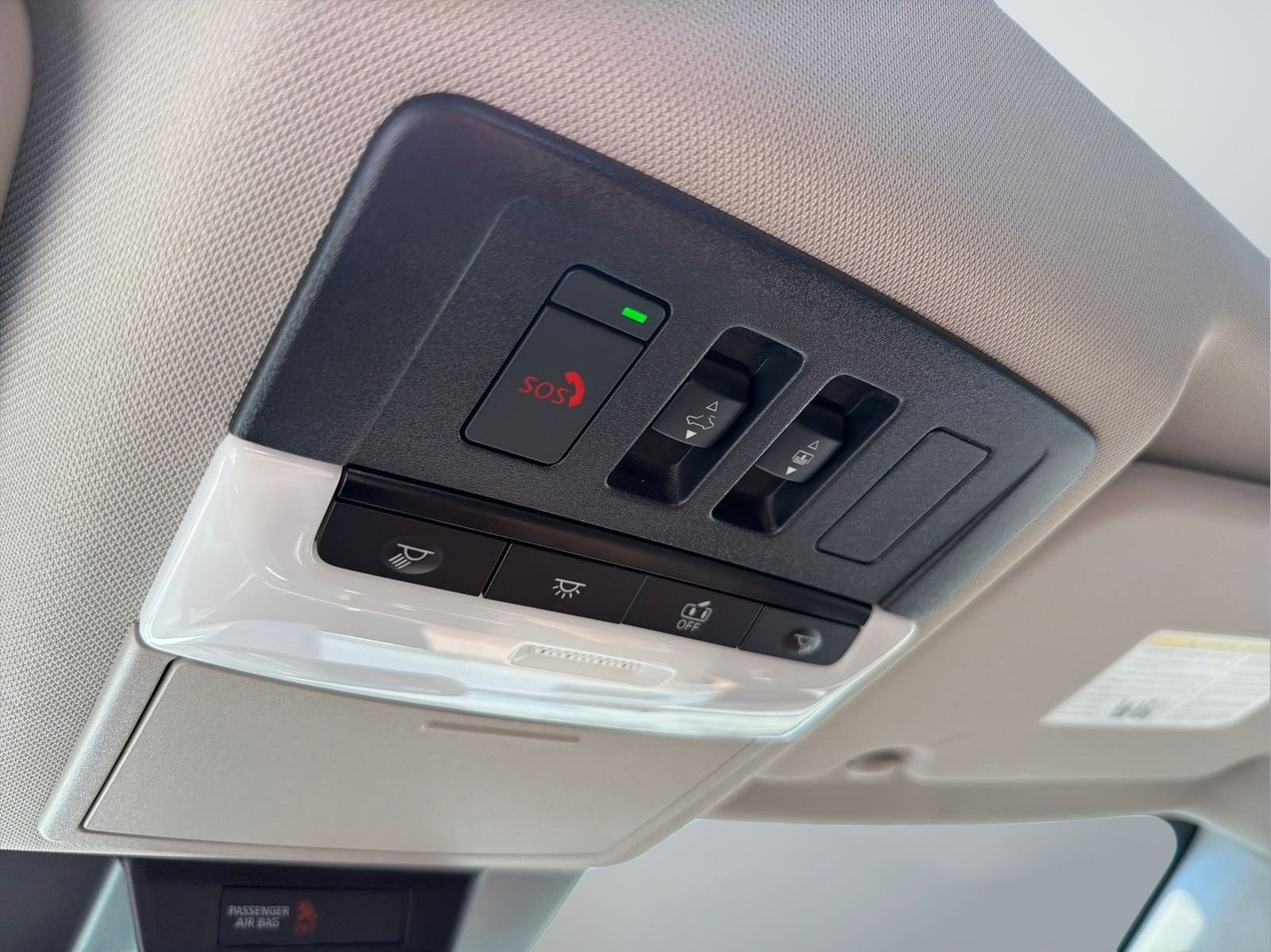 New 2026 Gray Nissan Platinum image 24