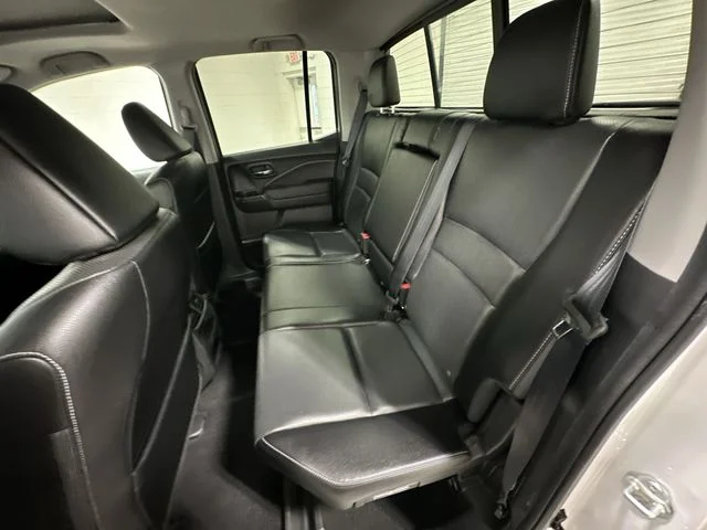 Certified Used 2023 Platinum White Pearl Honda RTL image 16