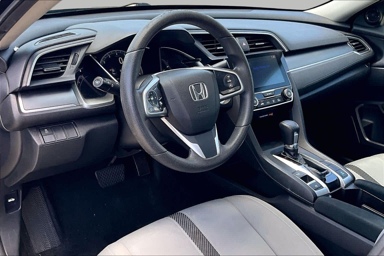 Used 2018 Modern Steel Metallic Honda EX image 16