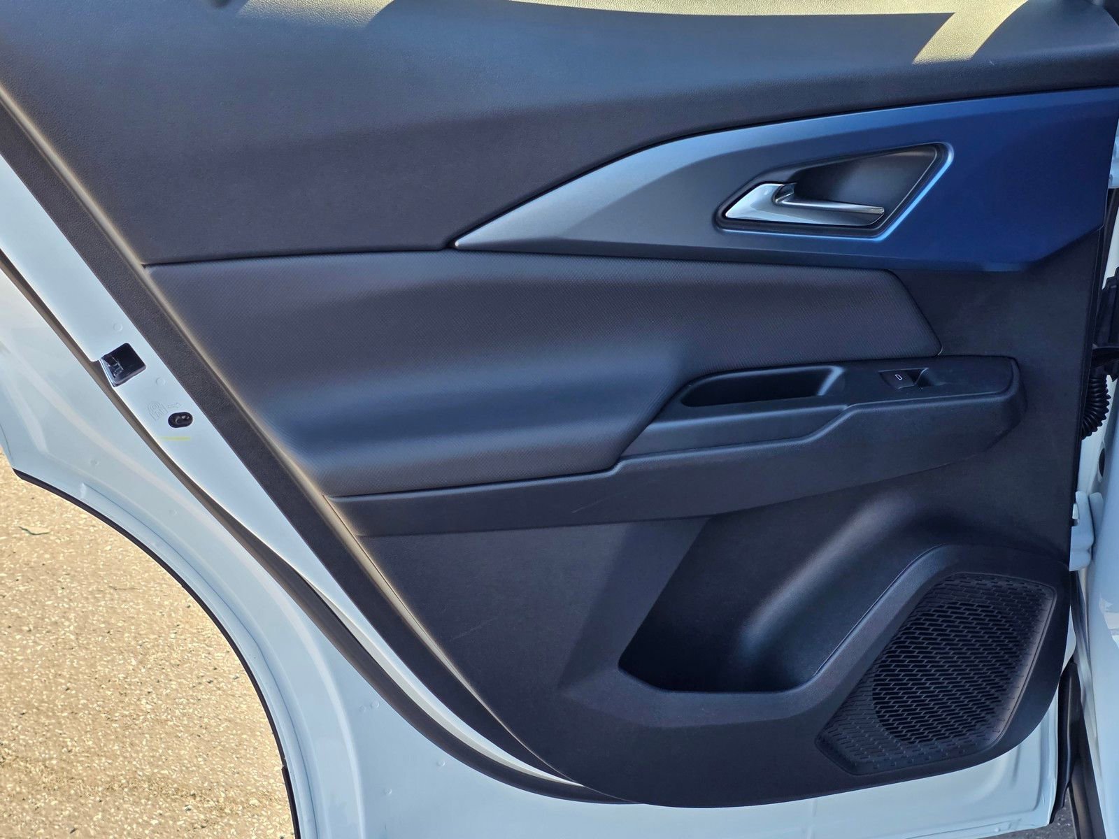 2026 Chevrolet Equinox EV 2LT - Photo 13