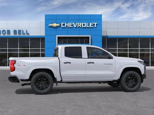 New 2026 Summit White Chevrolet WT image 5