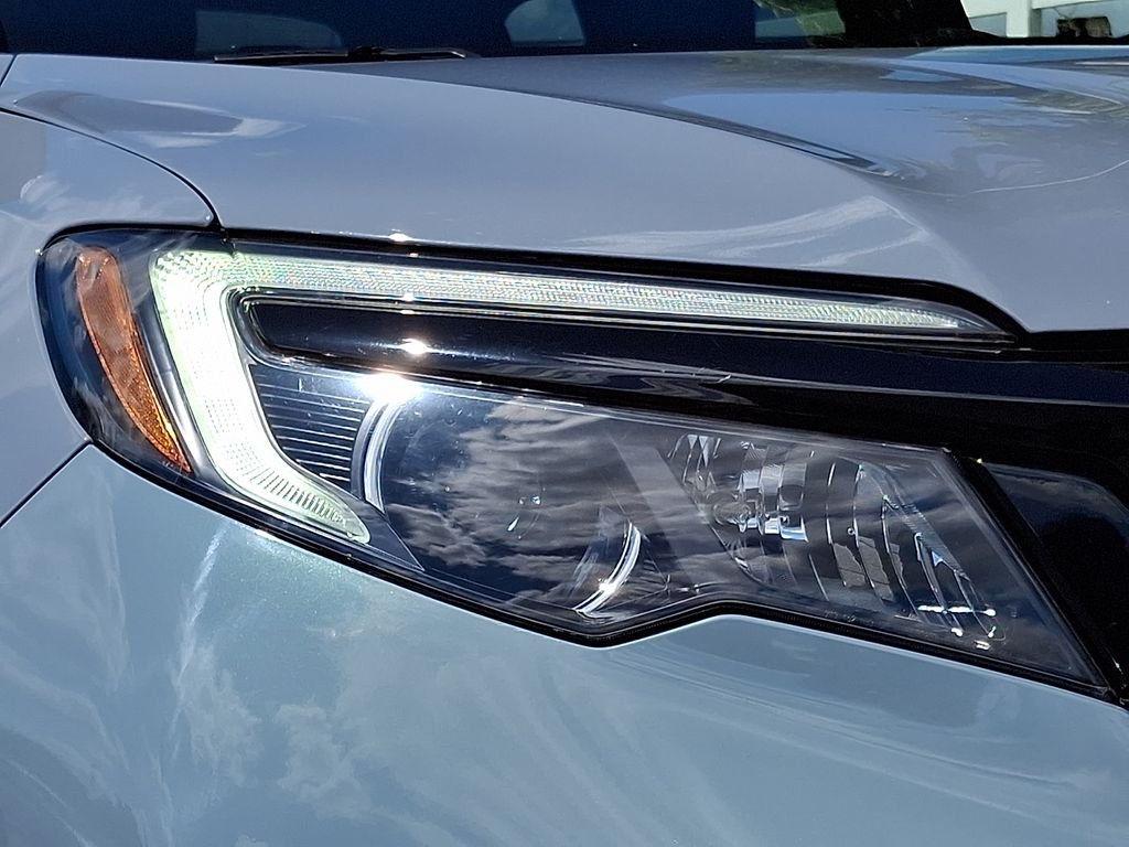 Used 2022 Gray Honda Sport image 9