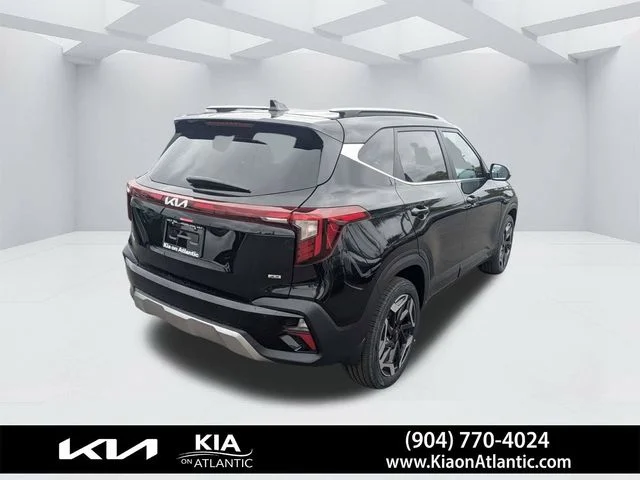 New 2026 Fusion Black Kia SX image 3