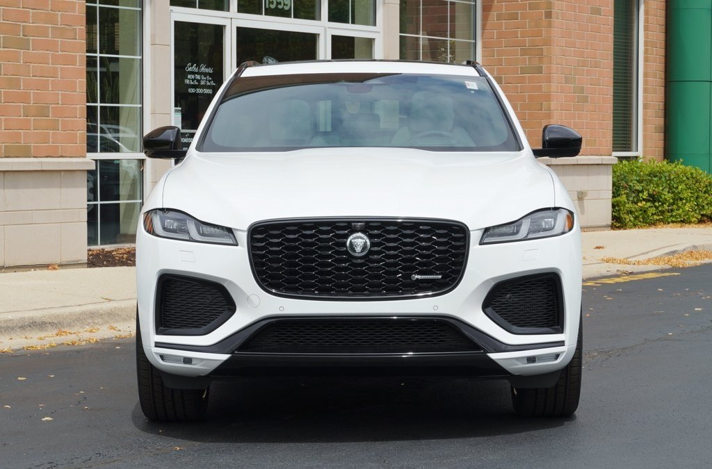 2025 JAGUAR F-PACE - Image 3