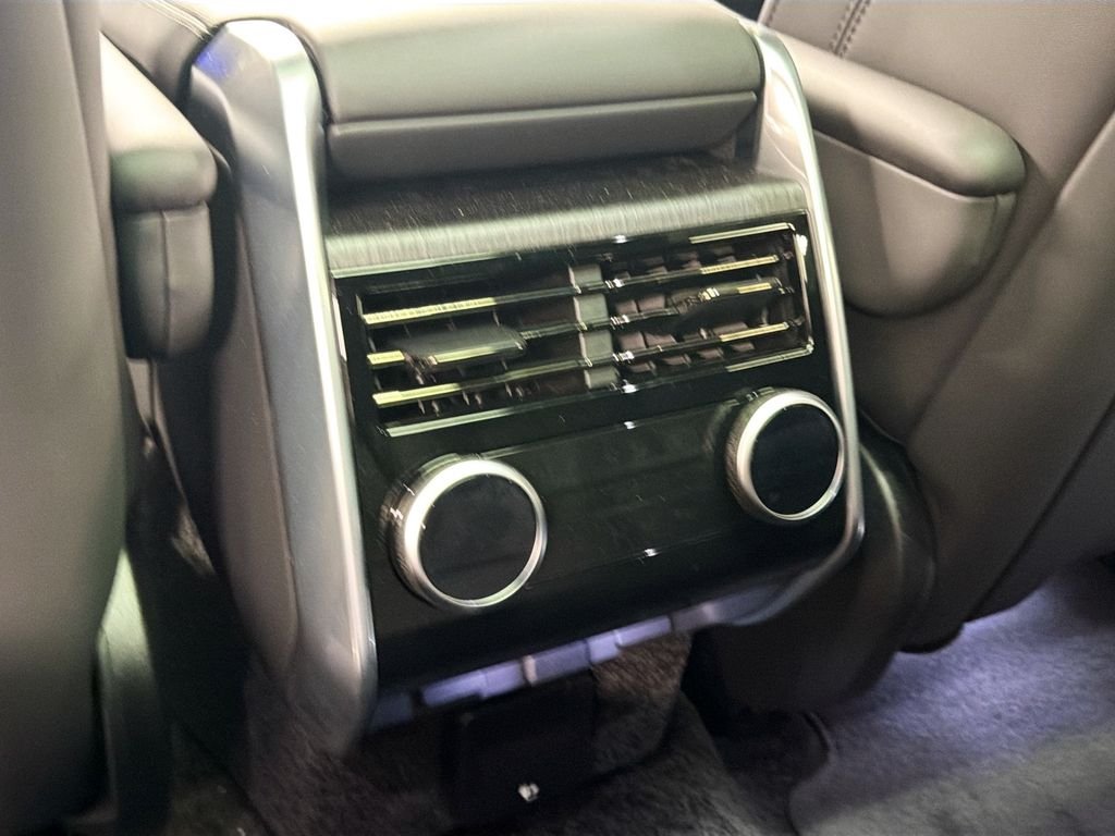 2025 Land Rover Range Rover SE - Photo 26