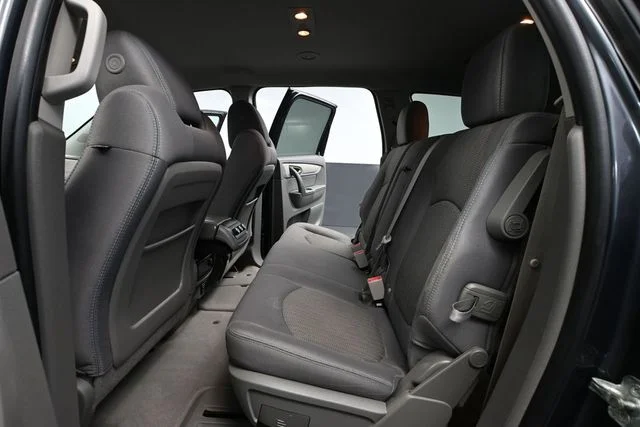 Used 2014 Gray Chevrolet LS image 35