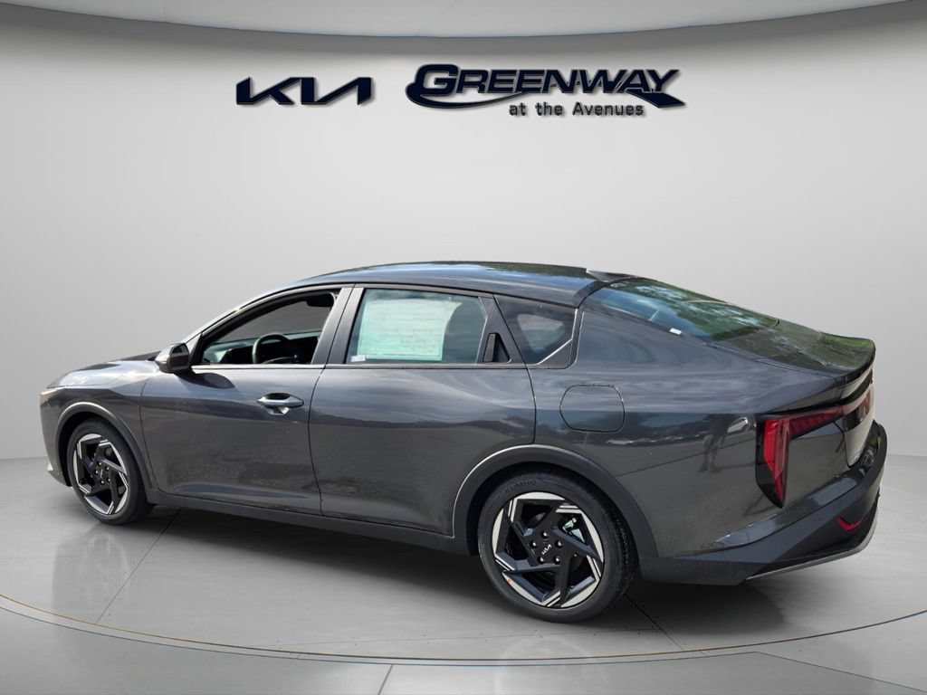 New 2026 Interstellar Gray Kia EX image 5