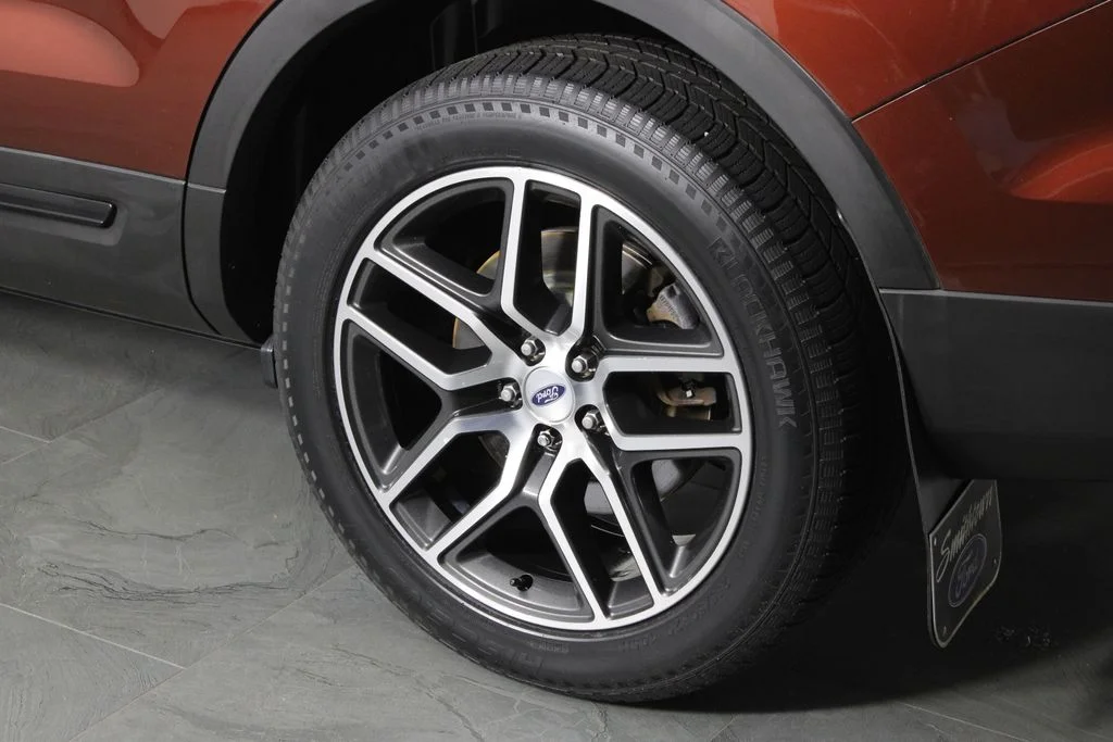Used 2016 Brown Ford Sport image 13