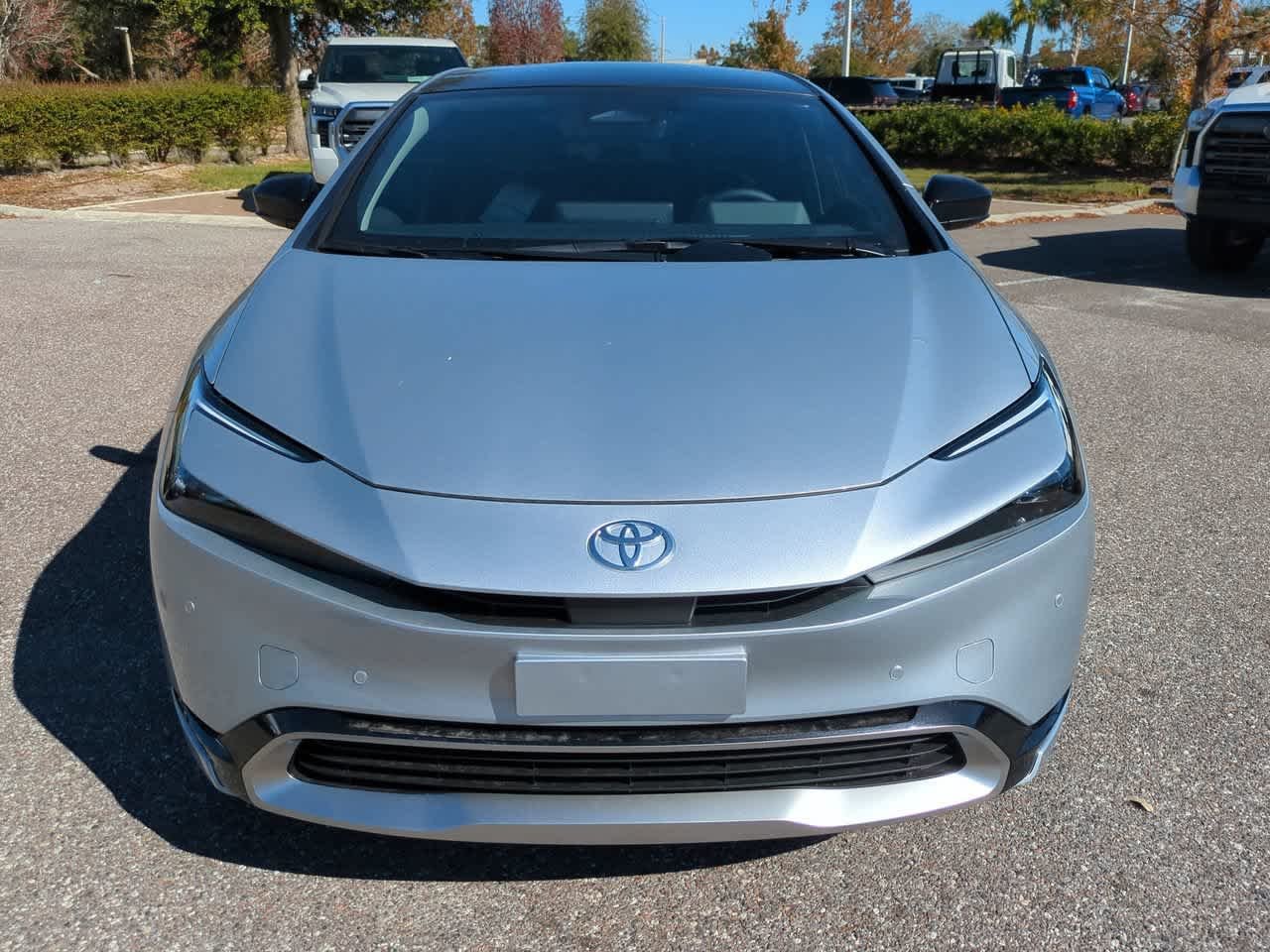 2026 Toyota Prius Plug-in Hybrid XSE - Photo 9