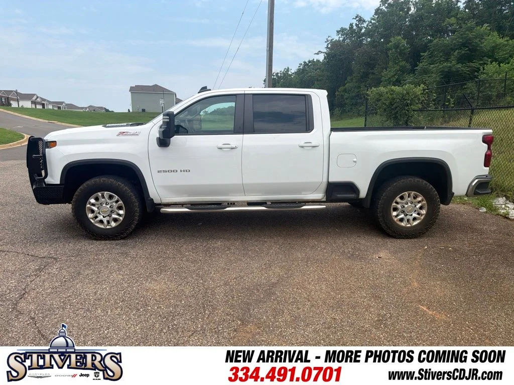 Used 2024 White Chevrolet LT image 6
