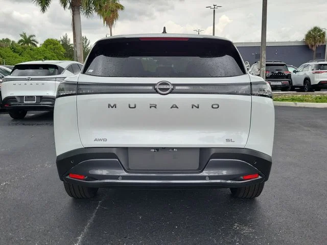 New 2026 Everest White Pearl TriCoat Nissan SL image 5