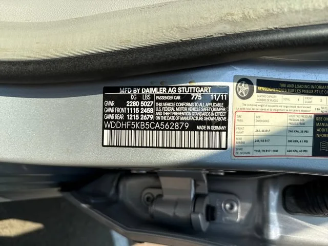 Used 2012 Quartz Blue Metallic Mercedes-Benz E 350 image 16