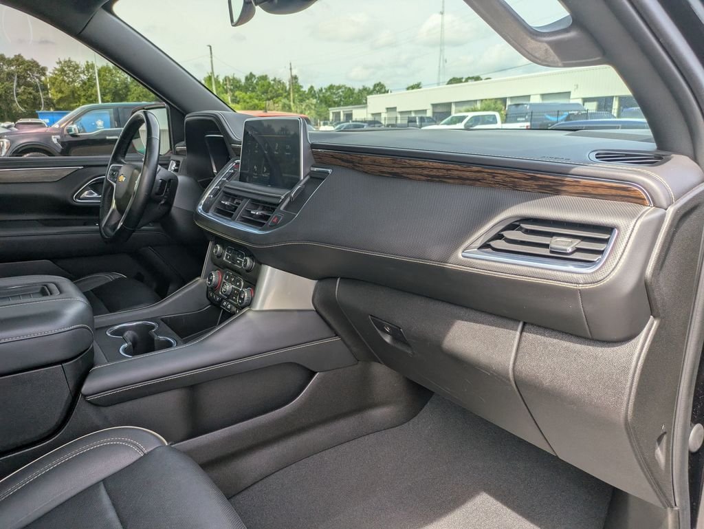 Used 2023 Black Chevrolet Premier image 32