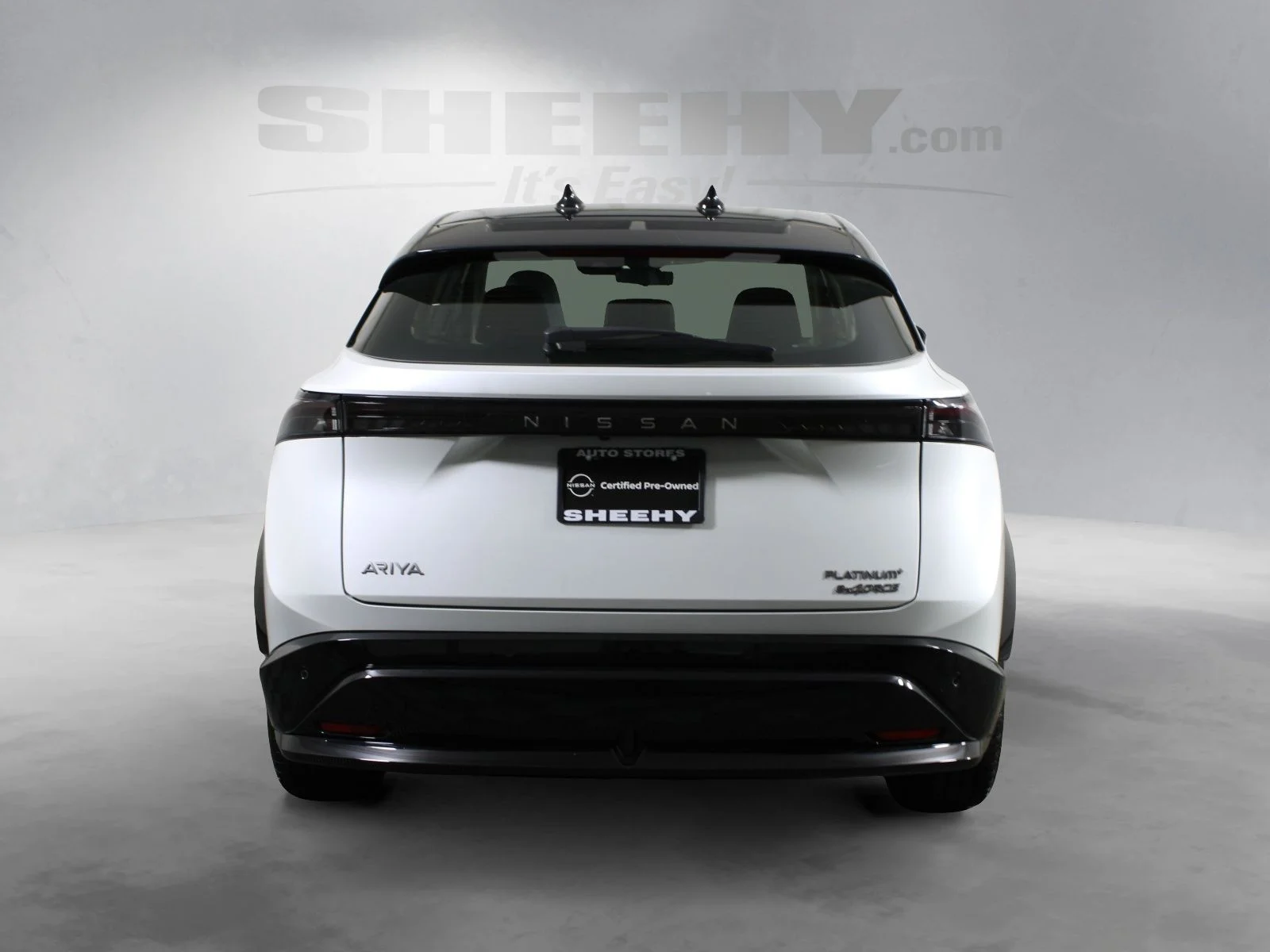 Used 2024 White Nissan PLATINUM+ e-4ORCE image 4