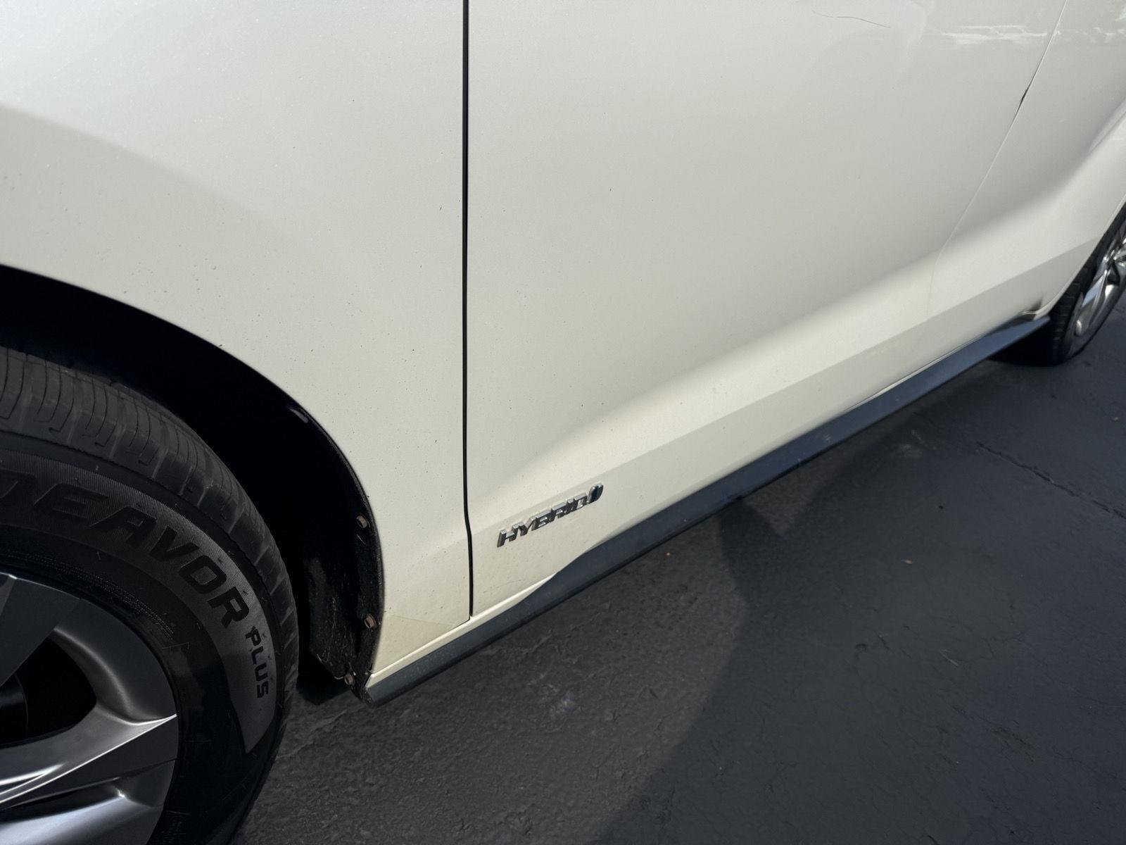 Used 2021 Blizzard Pearl Toyota Limited image 4