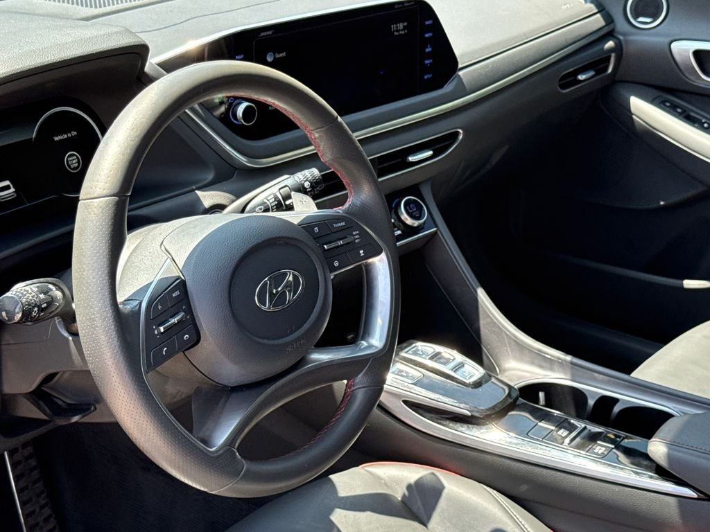 Used 2022 Gray Hyundai SEL Plus image 18