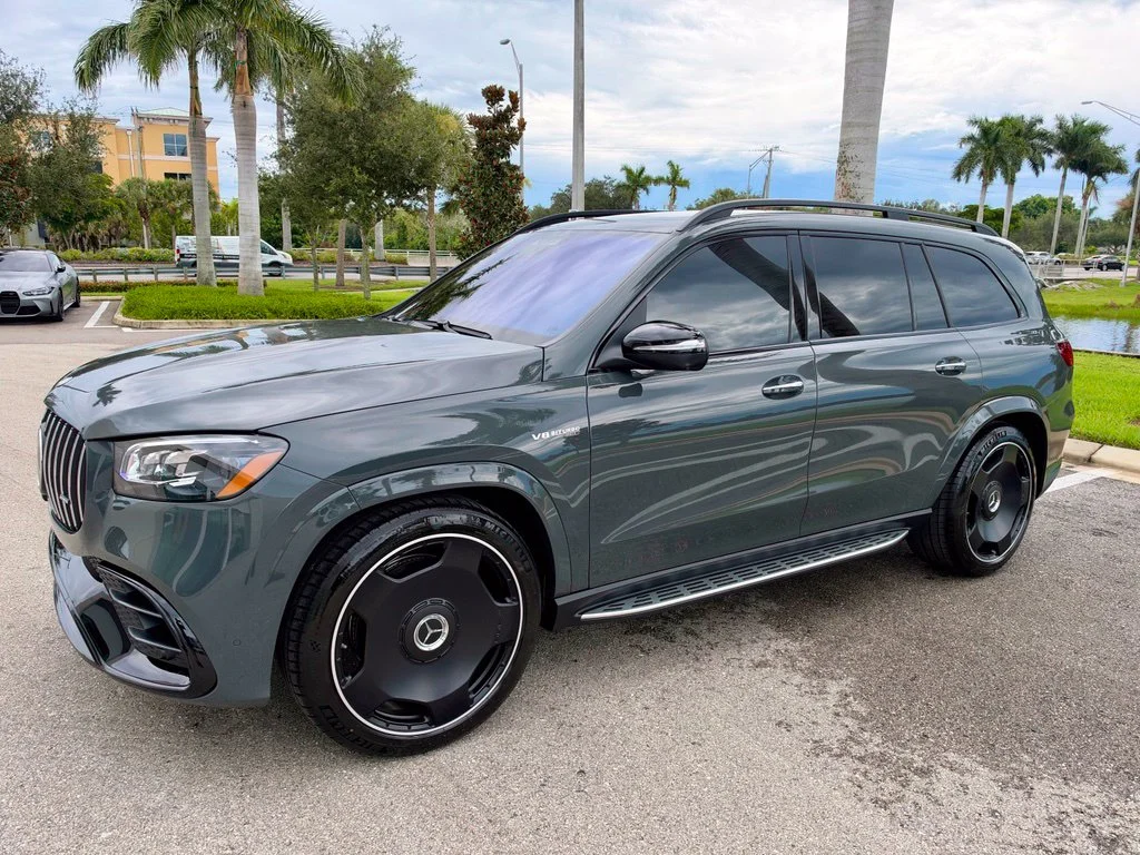 2026 Mercedes-Benz GLS AMG GLS 63 - Photo 11