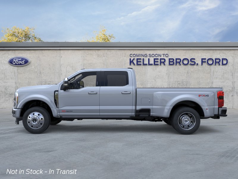 New 2026 Glacier Gray Metallic Tri-Coat Ford F-450® Lariat® image 4