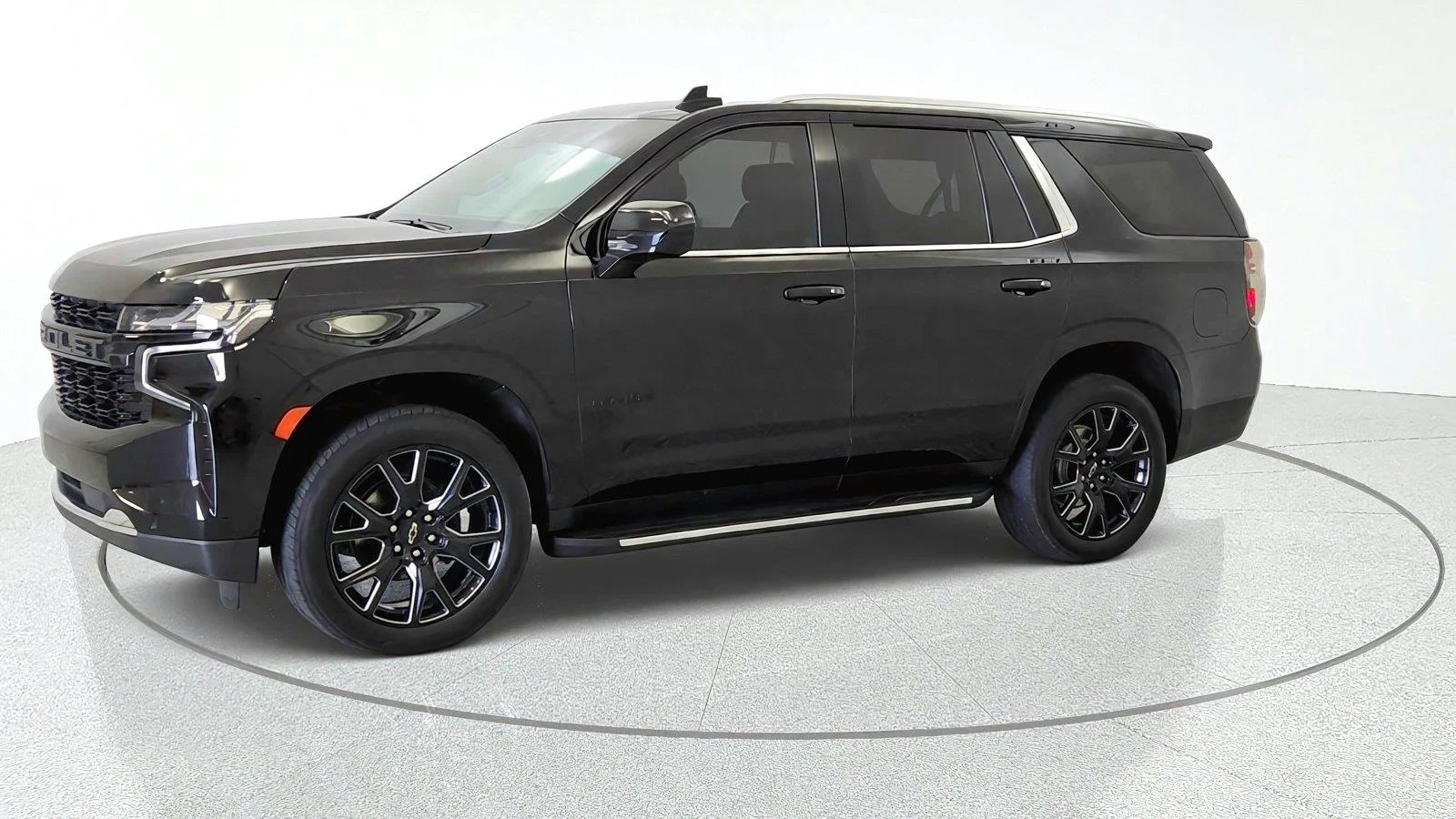 Used 2023 BLACK Chevrolet LS image 4