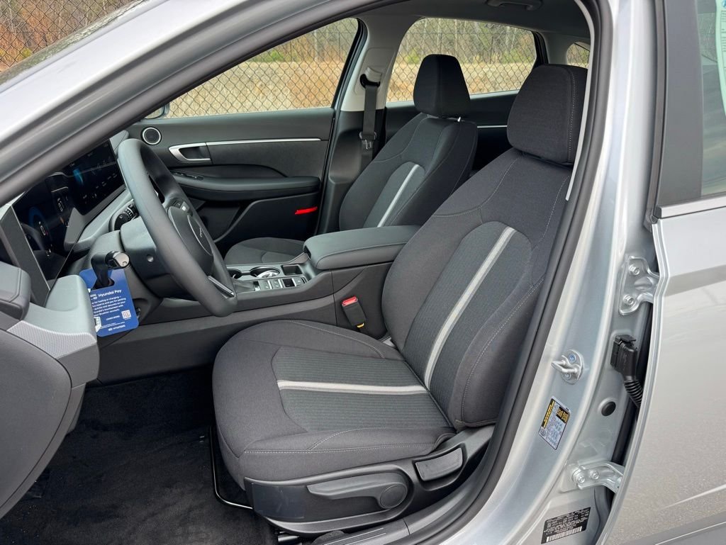 Used 2026 Silver Hyundai SE image 14