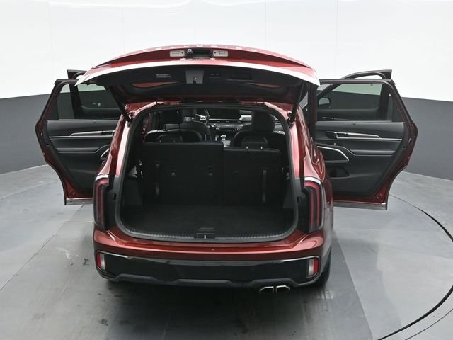 Used 2024 Red Kia EX X-Line image 27