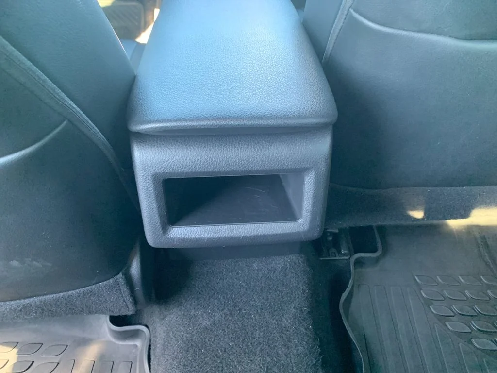 Used 2020 White Toyota SE Nightshade image 15