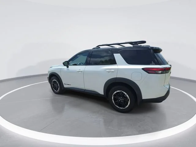 Used 2023 White Nissan Rock Creek image 6
