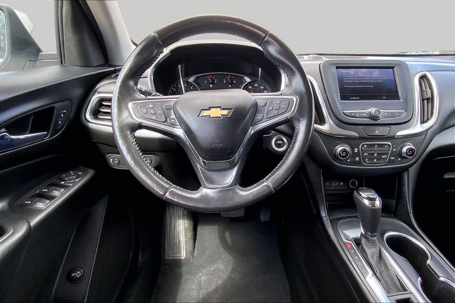 Used 2020 Iridescent Pearl Tricoat Chevrolet LT image 6