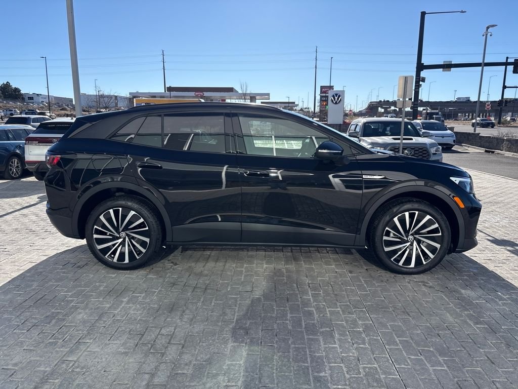 New 2026 Deep Black Pearl Volkswagen Pro image 6