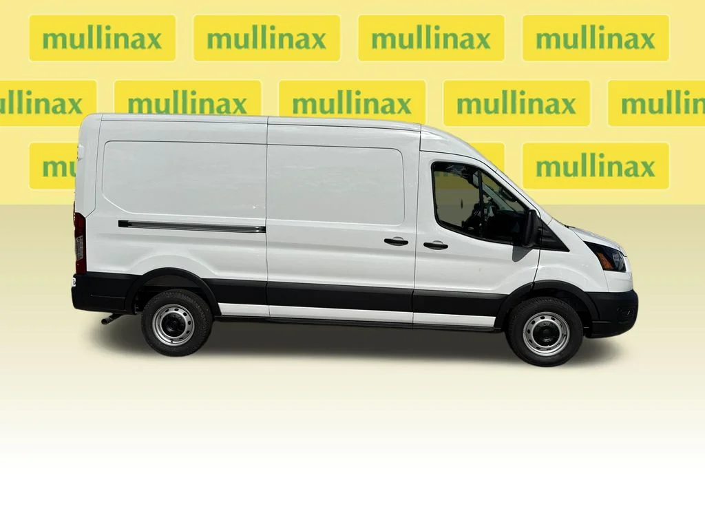 New 2026 White Ford Base image 3