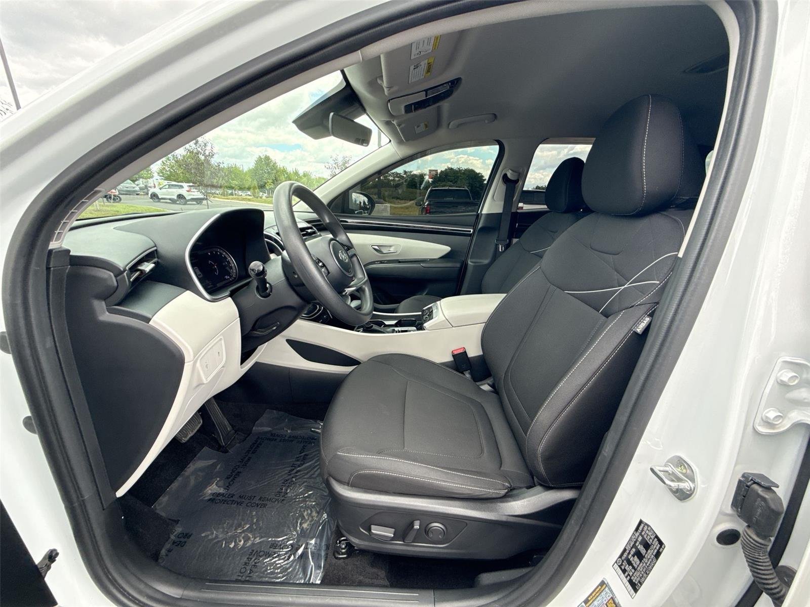 Used 2022 Calypso Red Hyundai SEL image 13