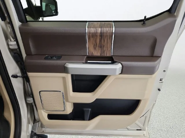 Used 2018 White Gold Ford Lariat image 28