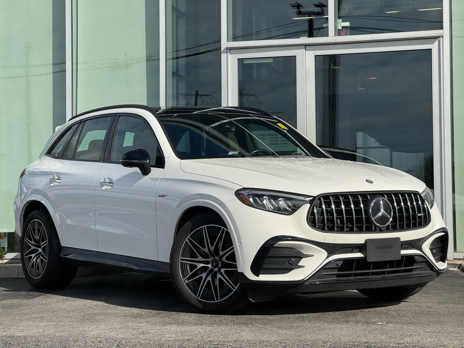 2025 Mercedes-Benz GLC