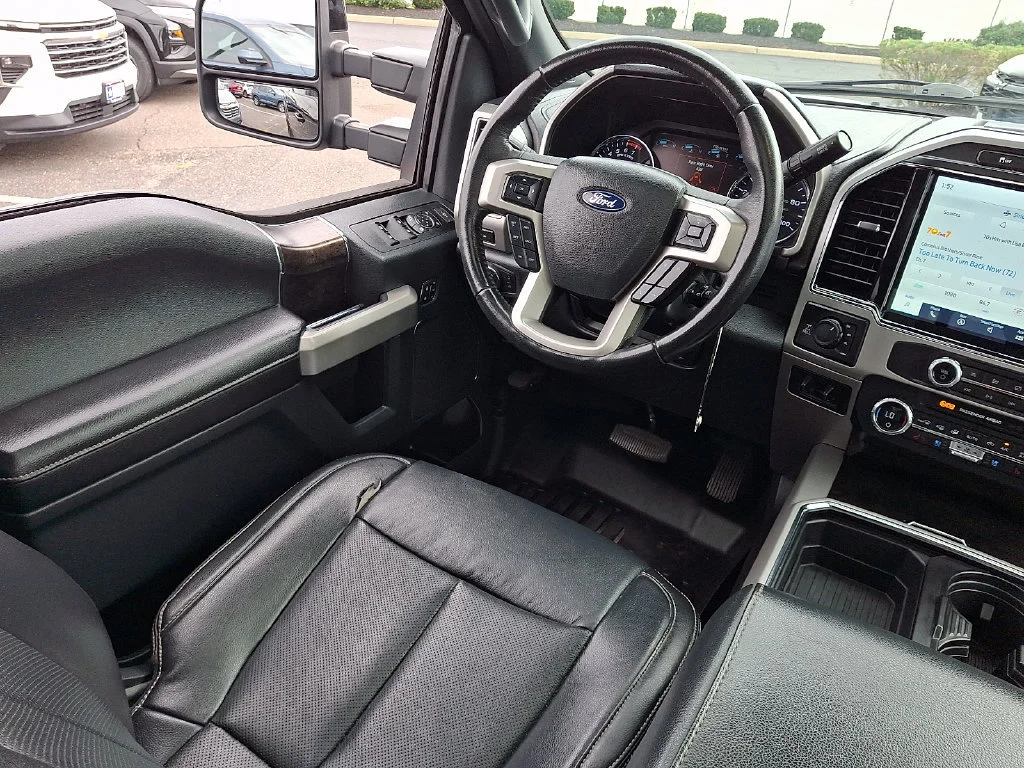 Used 2022 Black Ford LARIAT image 15