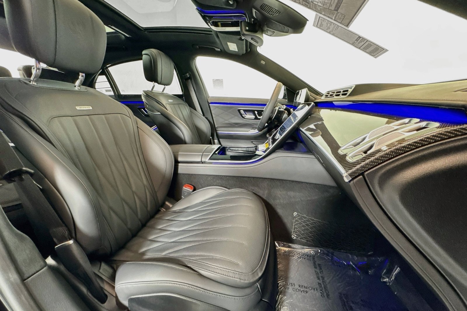 2026 Mercedes-Benz S-Class AMG S 63 - Photo 26