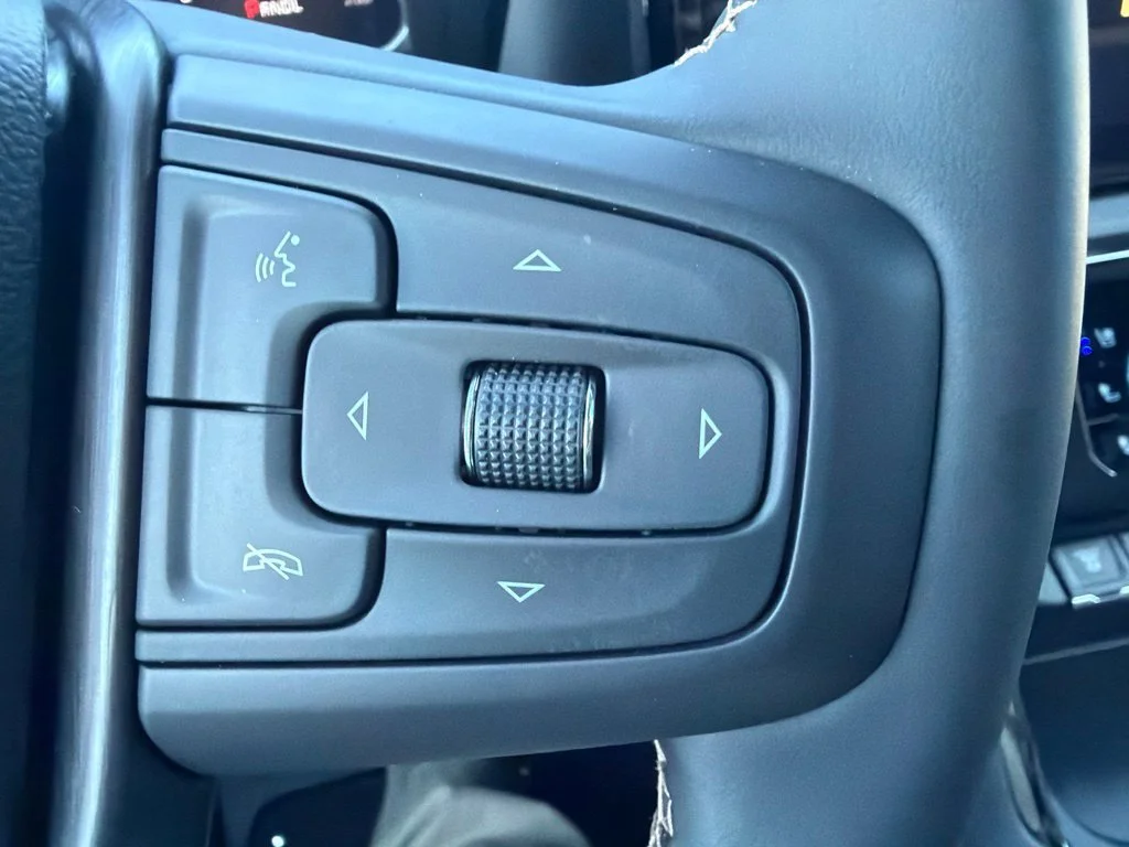 New 2026 Onyx Black GMC AT4 image 6