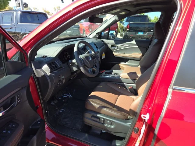 New 2026 Radiant Red Metallic II Honda RTL image 6