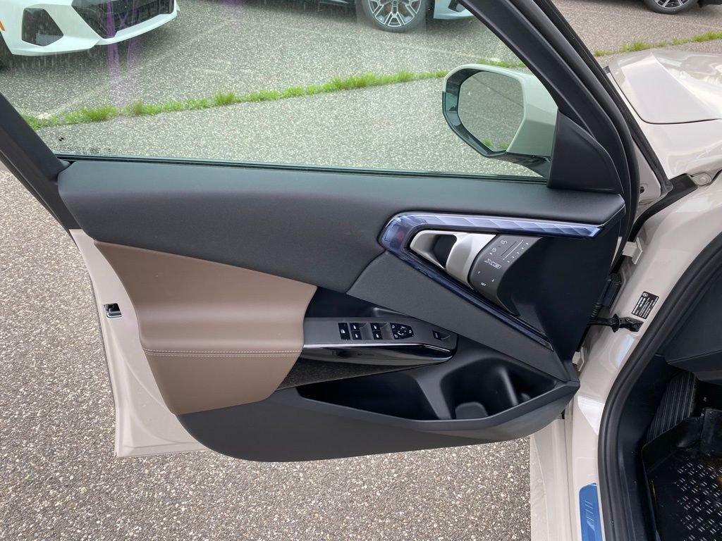 New 2026 Dune Grey Metallic BMW 30 xDrive image 12