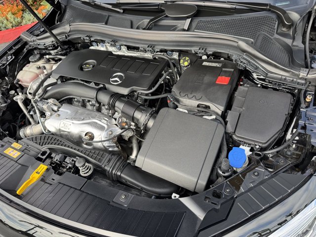 Used 2023 Night Black Mercedes-Benz GLA 250 image 5