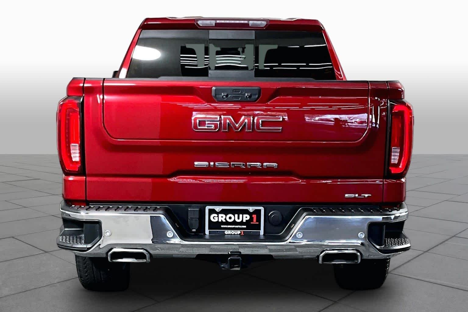 Used 2023 Volcanic Red Tintcoat GMC SLT image 5