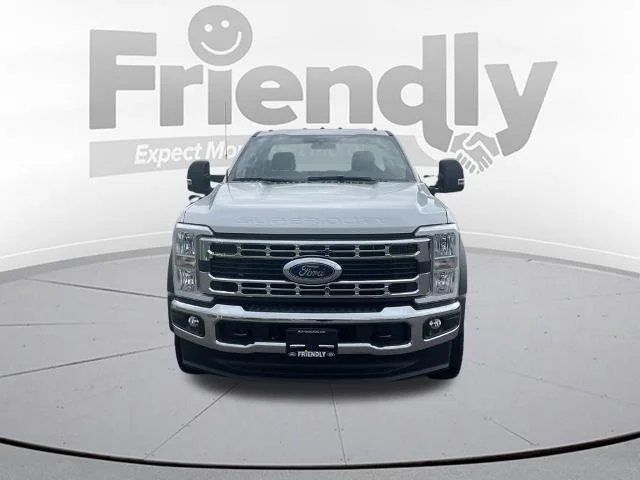 New 2026 Oxford White Ford F-550® XL image 30
