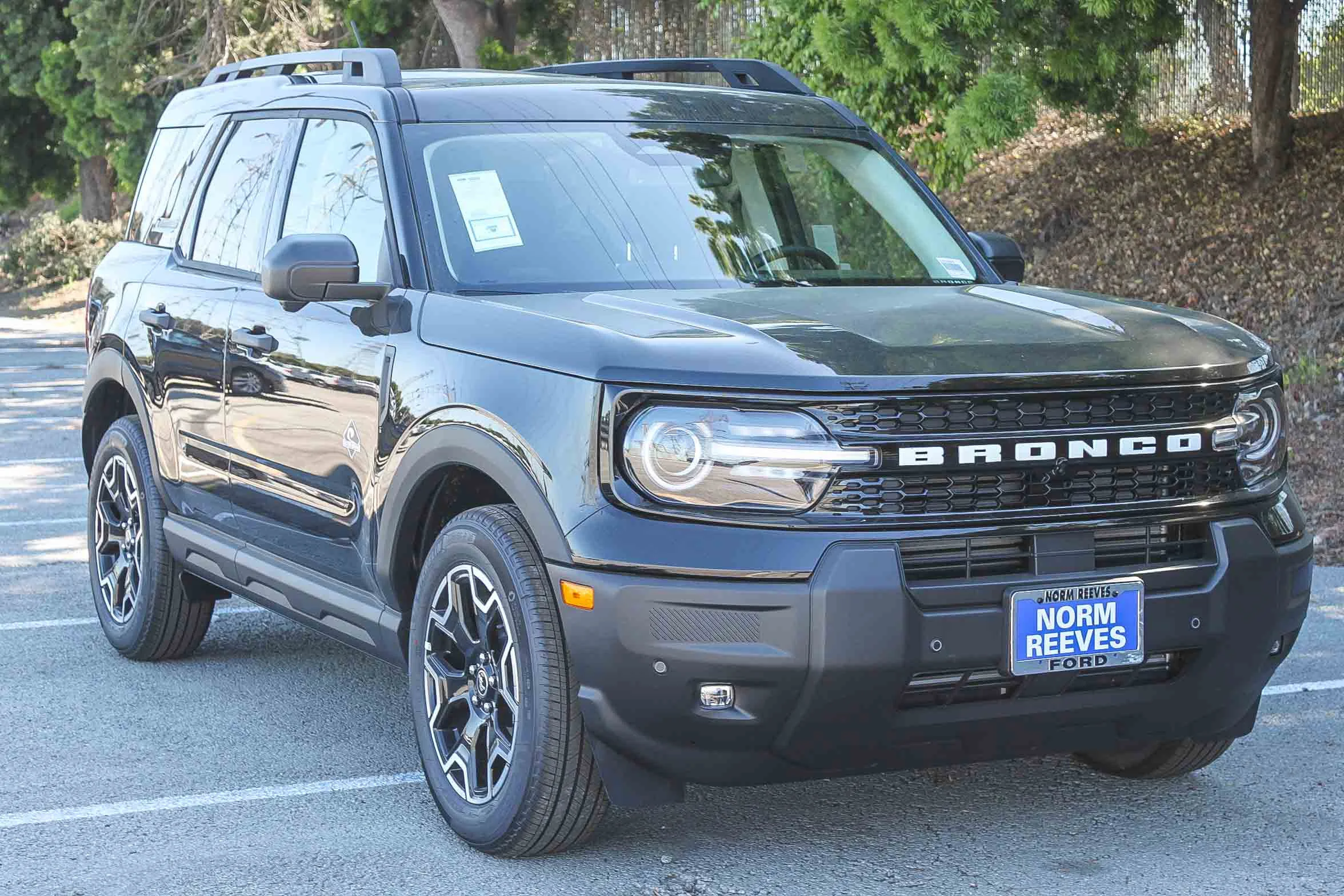 New 2026 Shadow Black Ford Outer Banks® image 3